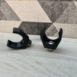 Support lampe torche pour capot batterie (plat)